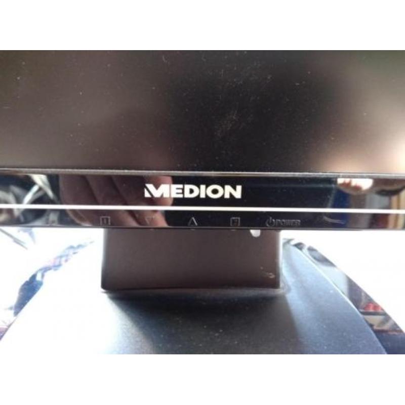 Nette 22" TFT monitor