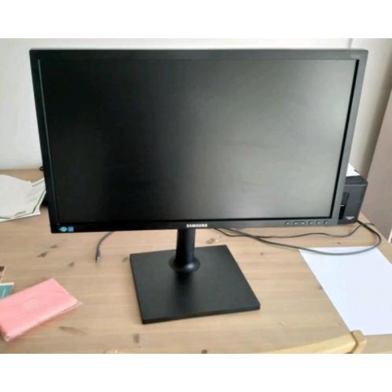 Samsung TC241 monitor 24 inch