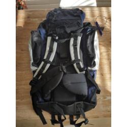 hiking rugzak 65 ltr