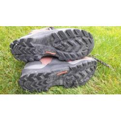 Wandelschoenen/ bergschoenen maat 42 Salomon